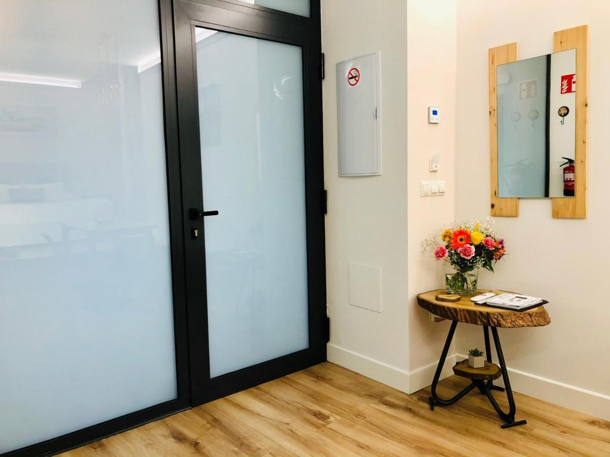 Loft Centre Santander Apartment ภายนอก รูปภาพ