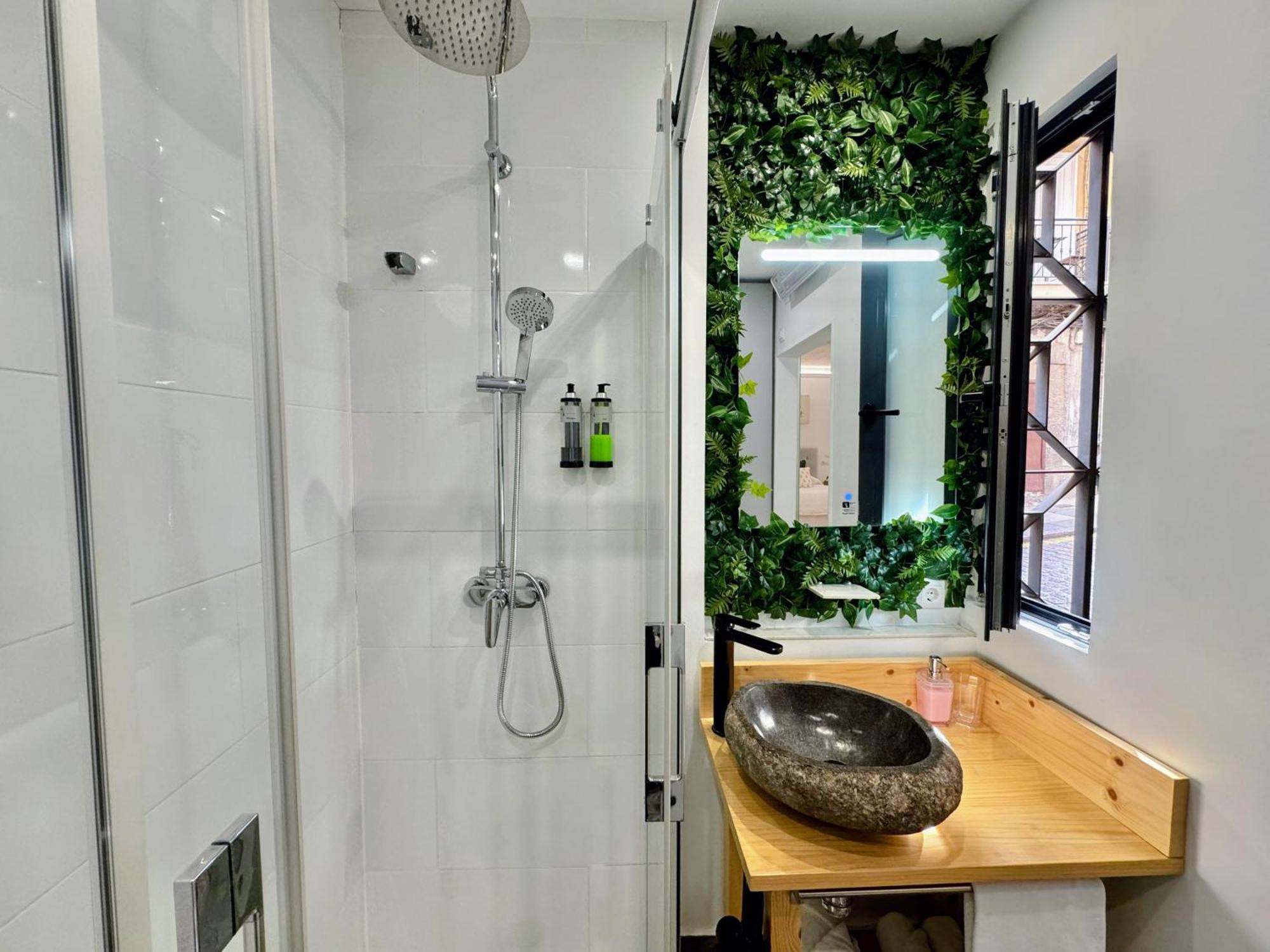Loft Centre Santander Apartment ภายนอก รูปภาพ